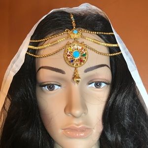 Headpiece